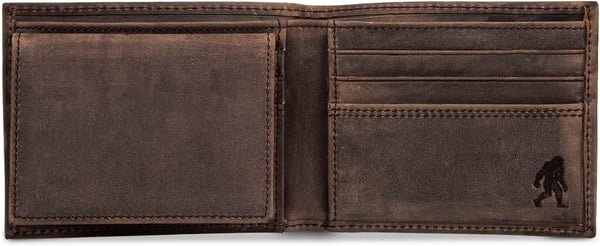 Eddie Bauer Mens Leather Removable Passcase Wallet with Embossed Sasquatch Tan One SizeEddie Bauer Mens Leather Removable Passcase Wallet with Embossed Sasquatch Tan One Size