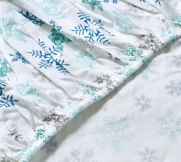 Eddie Bauer  Queen Sheets Cotton Flannel Bedding Set Brushed for Extra Softness Cozy Home Decor Tossed Snowflake QueenEddie Bauer  Queen Sheets Cotton Flannel Bedding Set Brushed for Extra Softness Cozy Home Decor Tossed Snowflake Queen