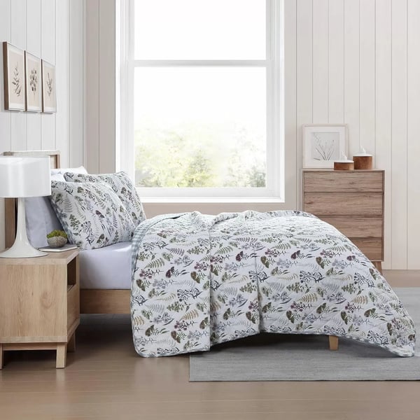 imageEddie Bauer  Twin Quilt Set Reversible Bedding with Matching Sham Lightweight Home Decor for All Seasons Hidden Lake Blue TwinFlower Field Green