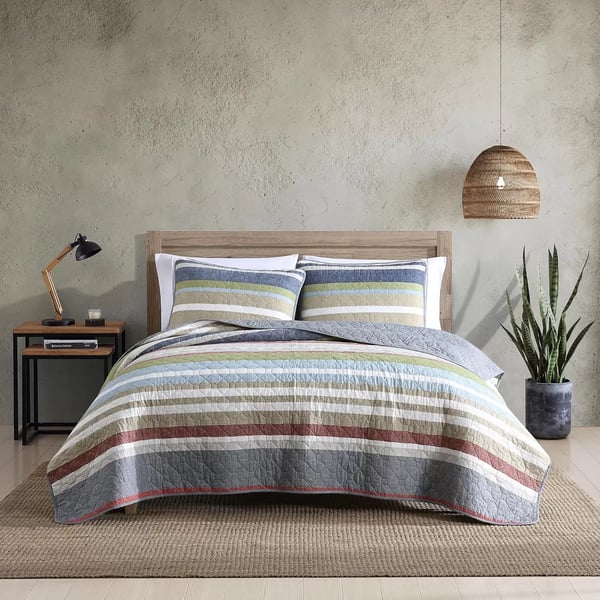 imageEddie Bauer  Twin Quilt Set Reversible Bedding with Matching Sham Lightweight Home Decor for All Seasons Hidden Lake Blue TwinSalmon Ladder Multi