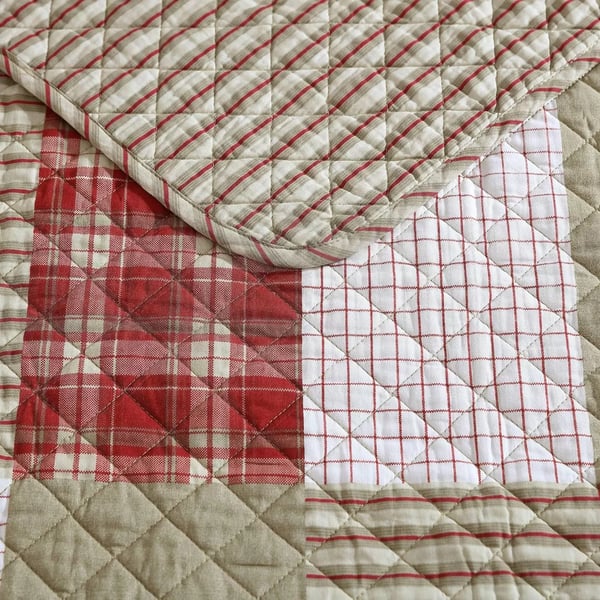 imageEddie Bauer  Twin Quilt Set Reversible Cotton Bedding with Matching Sham Home Decor for All Seasons Camano Island Plum TwinCamano Island Red