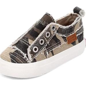 imageBlowfish Malibu Girls PlayK SlipOn SneakerNatural Camoflauge