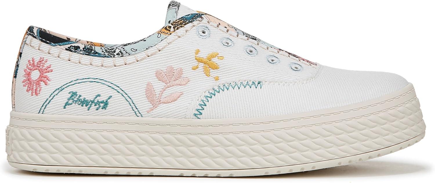 imageBlowfish Malibu Womens Super Sweet SneakerWhite