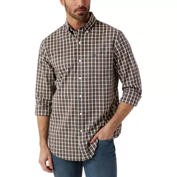 Chaps Men's Button Down Shirt - Long Sleeve Collared Shirt for Men: Wrinkle-Resistant, Sustainable 