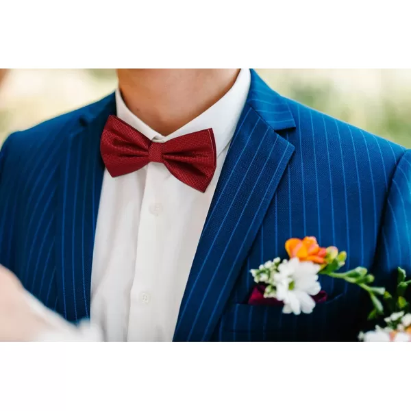HISDERN Bow Ties for Men Solid Color Pre-Tie Bow Tie and Pocket Square Set Classic Formal Tuxedo Bowties for Wedding Party