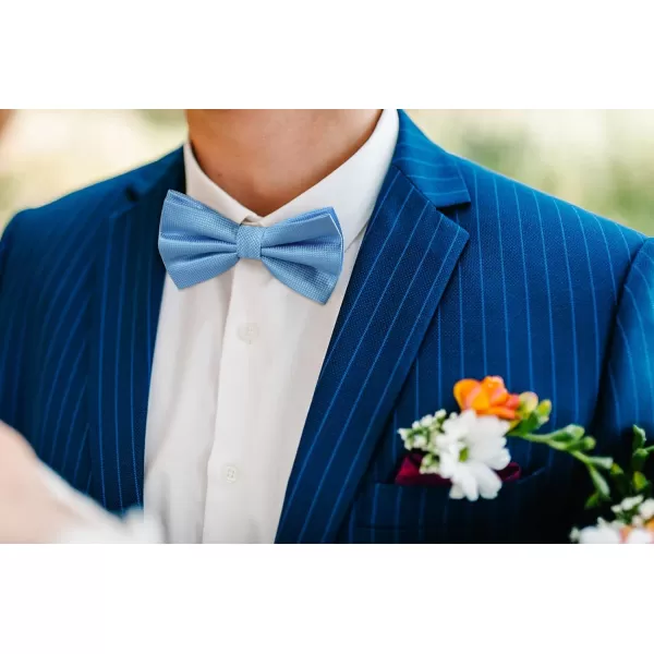 HISDERN Bow Ties for Men Solid Color Pre-Tie Bow Tie and Pocket Square Set Classic Formal Tuxedo Bowties for Wedding Party