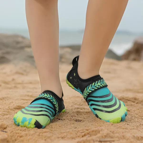 Quickshark Kids Water Shoes Boys Girls Barefoot Aqua Socks Outdoor Indoor Quick Dry Sandals Lightweight Slip On Walking Sneakers for Beach Pool Swim Little KidBig Kid11black