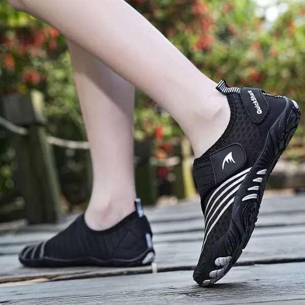 Quickshark Kids Water Shoes Boys Girls Barefoot Aqua Socks Outdoor Indoor Quick Dry Sandals Lightweight Slip On Walking Sneakers for Beach Pool Swim Little KidBig Kid2blackWhite