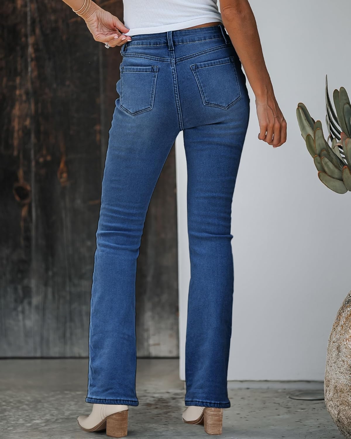 GRAPENT Bootcut Jeans for Women High Waist Stretchy Fleece Lined Pants Flare Jeans Denim Thermal Pants Winter ClothesDeep Blue