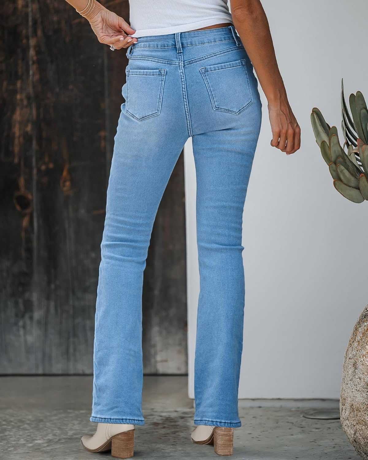 GRAPENT Bootcut Jeans for Women High Waist Stretchy Fleece Lined Pants Flare Jeans Denim Thermal Pants Winter ClothesPowder Blue