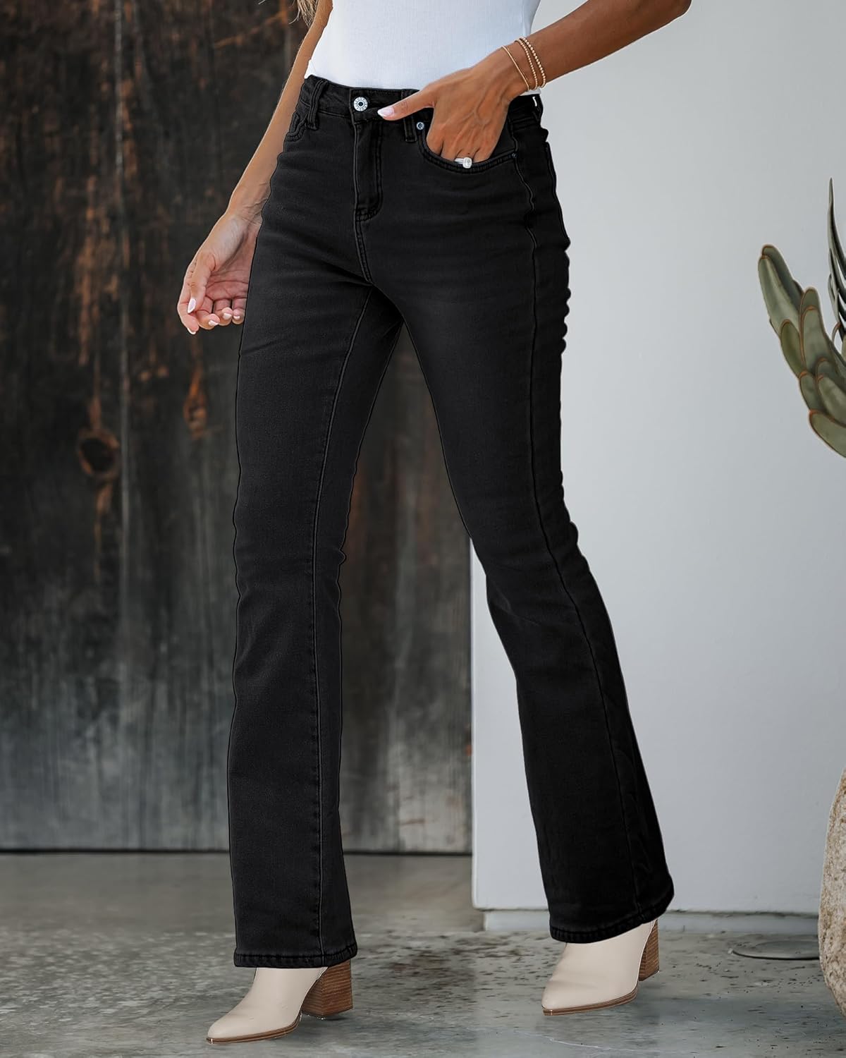 GRAPENT Bootcut Jeans for Women High Waist Stretchy Fleece Lined Pants Flare Jeans Denim Thermal Pants Winter ClothesWashed Black