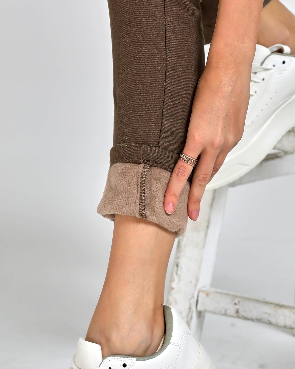 GRAPENT Jeans for Women High Waisted Pull On Fleece Lined Leggings Stretchy Denim Skinny Jeggings Thermal Winter PantsCocoa Brown