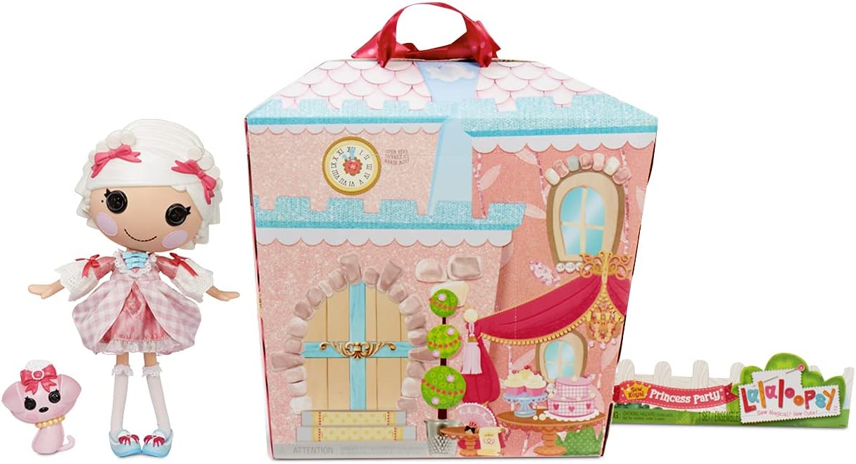 Lalaloopsy Sew Royal Princess Party  Suzette ampamp Mimi La Sweet 4 Princess Dolls Large  Littles  Minis  3 Pets and Tiara in Reusable Castle Package playset for Ages 3103580720C3