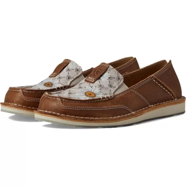 Carmella Brown/Daisy Logo Print