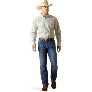 imageAriat Mens M4 Relaxed Centralia StraightKennedy