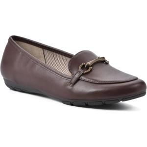 imageCLIFFS BY WHITE MOUNTAIN Womens Glowing Cushioned Loafer FlatBrownSmooth
