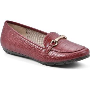 imageCLIFFS BY WHITE MOUNTAIN Womens Glowing Cushioned Loafer FlatDk RedCrocoPrint