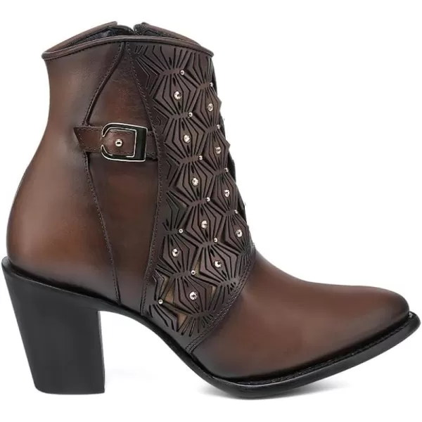 imageCUADRA Ankle Boots for Women Elegance and Authenticity in Bovine Leather Brown 4V15RSBrown