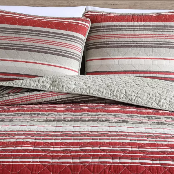 Eddie Bauer  Twin Quilt Set Reversible Cotton Bedding with Matching Sham Lightweight Home Decor for All Seasons Yakima Red TwinYakima Red King