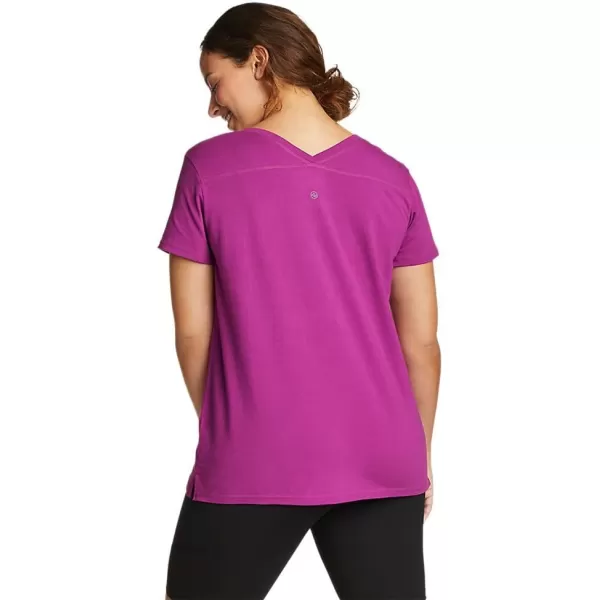 Eddie Bauer Womens Tempo Light ShortSleeve TShirtPetite Deep Magenta