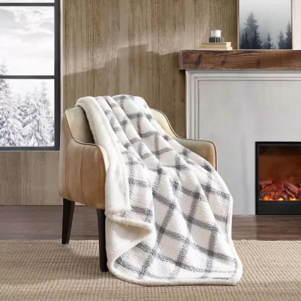 Bunkhouse Plaid Grey/Ivory Throw