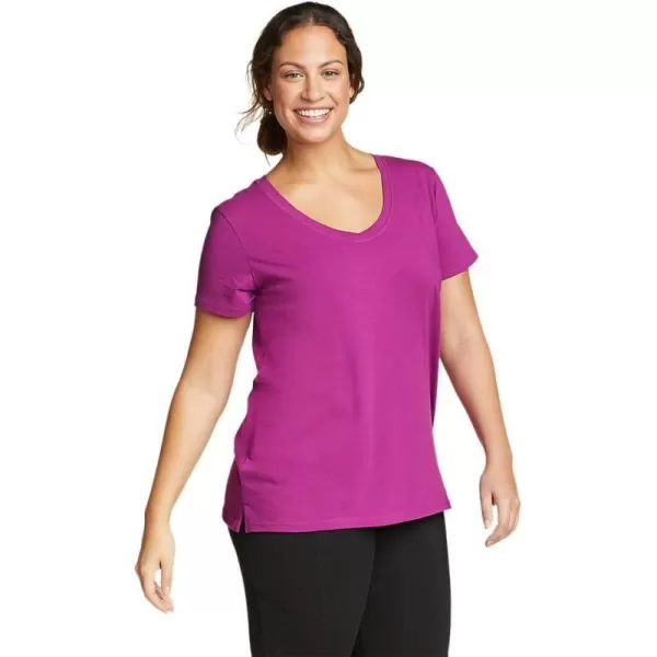 Eddie Bauer Womens Tempo Light ShortSleeve TShirtPetite Deep Magenta