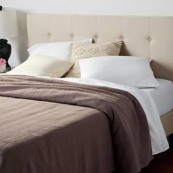 Eddie Bauer  Queen Blanket Lightweight Cotton Bedding Home Decor for All Seasons Herringbone Bone QueenMushroom