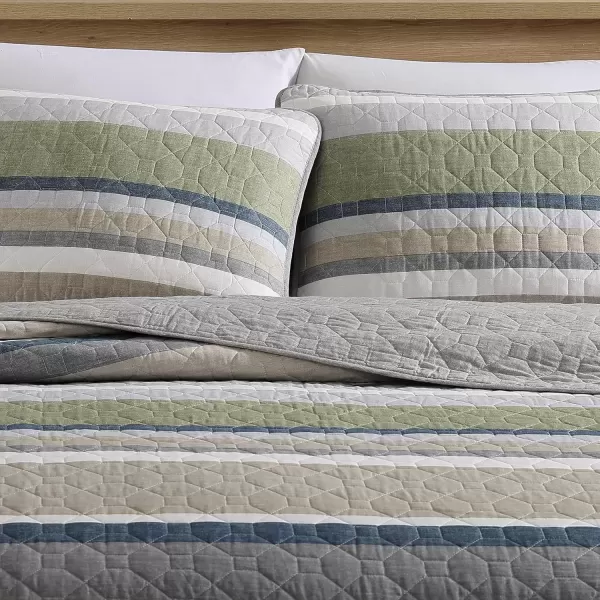 imageEddie Bauer  Twin Quilt Set Reversible Bedding with Matching Sham Lightweight Home Decor for All Seasons Hidden Lake Blue TwinSalmon Ladder Beige