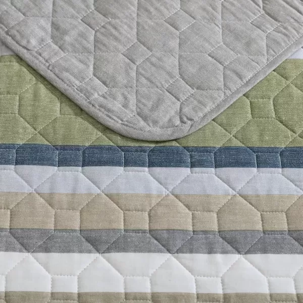 imageEddie Bauer  Twin Quilt Set Reversible Bedding with Matching Sham Lightweight Home Decor for All Seasons Hidden Lake Blue TwinSalmon Ladder Beige