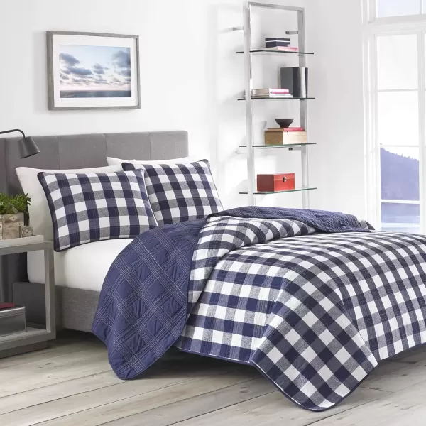 imageEddie Bauer Twin Quilt Set Cotton Reversible Bedding with Matching Sham Home Decor for All Seasons Lakehouse Plaid Blue Twin