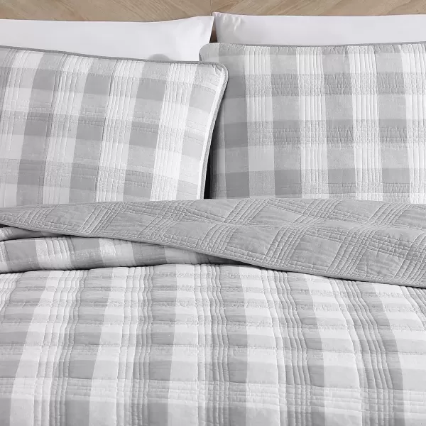 imageEddie Bauer Twin Quilt Set Cotton Reversible Bedding with Matching Sham Home Decor for All Seasons Lakehouse Plaid Light Grey Twin