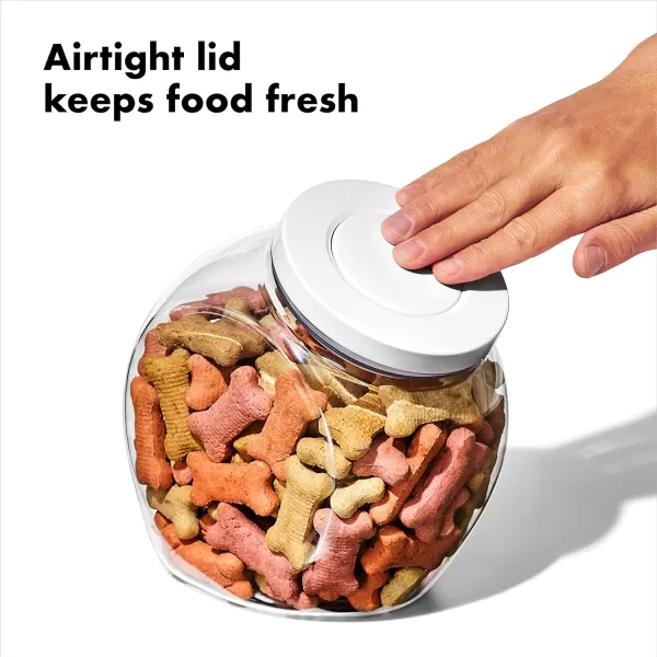OXO Good Grips Pet POP Container – 3.3 Qt/3.1 L |Ideal for up to 3lbs of Dog Food or 2.5lbs of Cat Food | Airtight Dog and Cat Food Storage Container | BPA Free