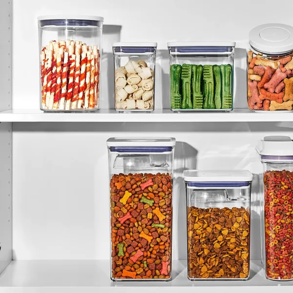 OXO Good Grips Pet POP Container – 3.3 Qt/3.1 L |Ideal for up to 3lbs of Dog Food or 2.5lbs of Cat Food | Airtight Dog and Cat Food Storage Container | BPA Free