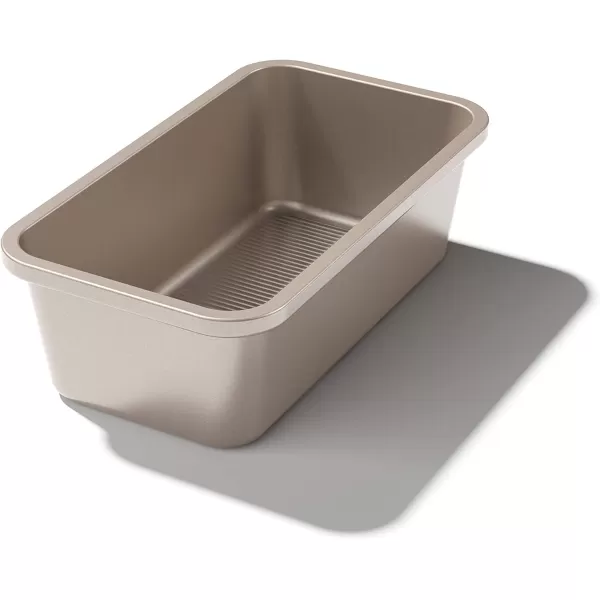 OXO Good Grips Non-Stick Pro Cake Pan Square 9 x 9 Inch, brown