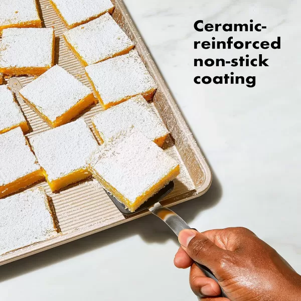 OXO Good Grips Non-Stick Pro Cake Pan Square 9 x 9 Inch, brown