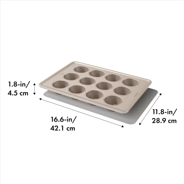 OXO Good Grips Non-Stick Pro Cake Pan Square 9 x 9 Inch, brown