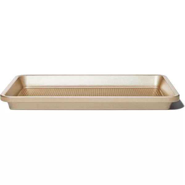 OXO Good Grips Non-Stick Pro Cake Pan Square 9 x 9 Inch, brown