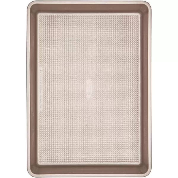 OXO Good Grips Non-Stick Pro Cake Pan Square 9 x 9 Inch, brown