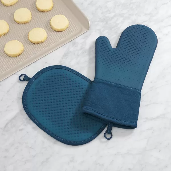 OXO Good Grips Silicone Pot Holder - Red