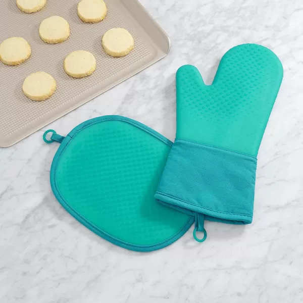 OXO Good Grips Silicone Pot Holder - Red
