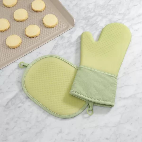 OXO Good Grips Silicone Pot Holder - Red