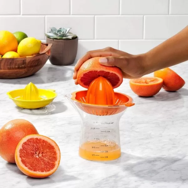 OXO Good Grips Small Citrus Juicer, Yellow