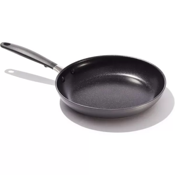 OXO Good Grips 8" Frying Pan Skillet, 3-Layered German Engineered Nonstick Coating, Stainless Steel Handle with Nonslip Silicone, Black
