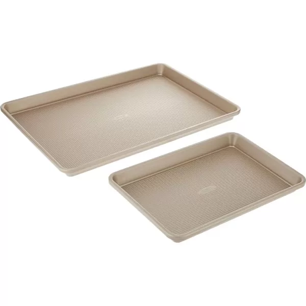 OXO Good Grips Non-Stick Pro Cake Pan Square 9 x 9 Inch, brown