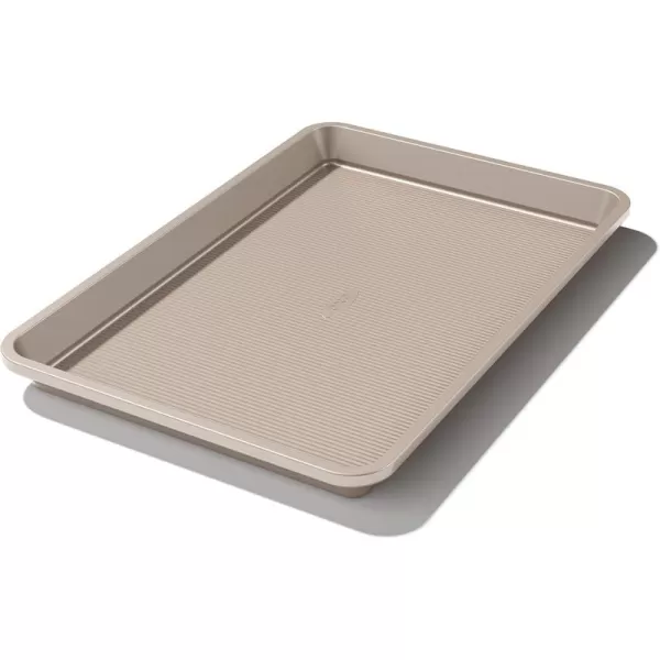 OXO Good Grips Non-Stick Pro Cake Pan Square 9 x 9 Inch, brown