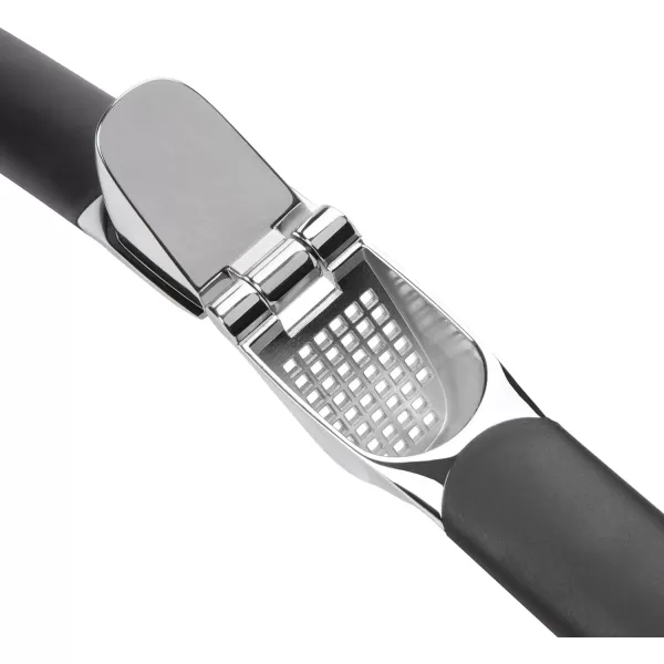 NEW OXO Good Grips Garlic Press