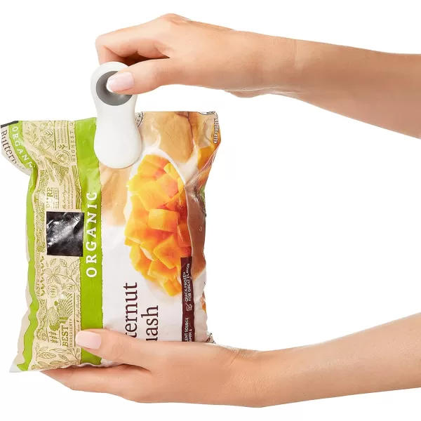 OXO Good Grips All-Purpose Magnetic Clips - 4 Pc Assorted