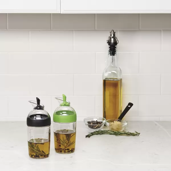 OXO Good Grips Little Salad Dressing Shaker - Black, Small