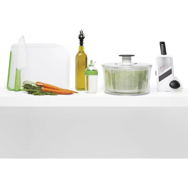 OXO Good Grips Little Salad Dressing Shaker - Black, Small