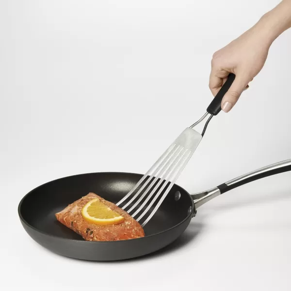 OXO Good Grips Restaurant Turner, Black/Silver